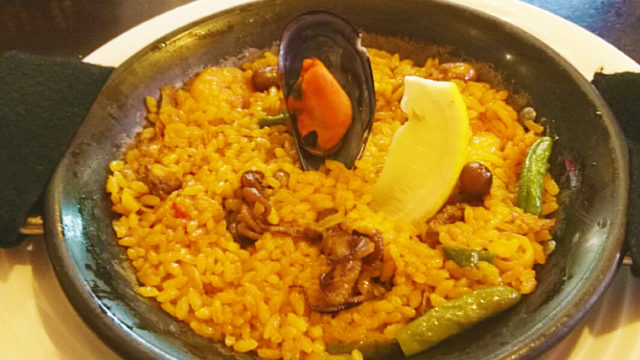 赤羽スペイン料理TERATERAのパエリアランチ