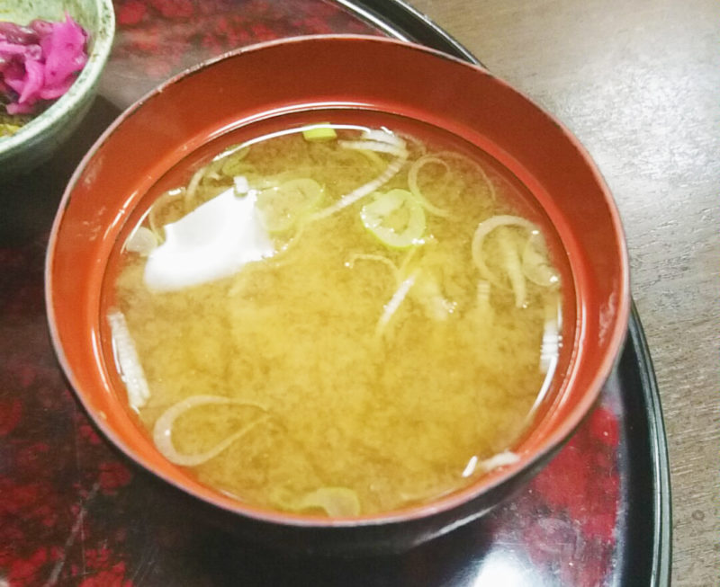 赤羽天ぷら屋にしおかのお味噌汁