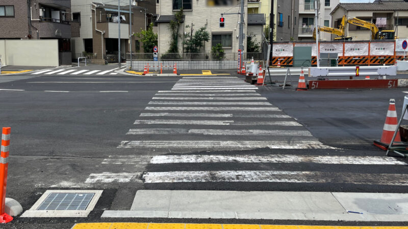 赤羽岩淵 横断歩道