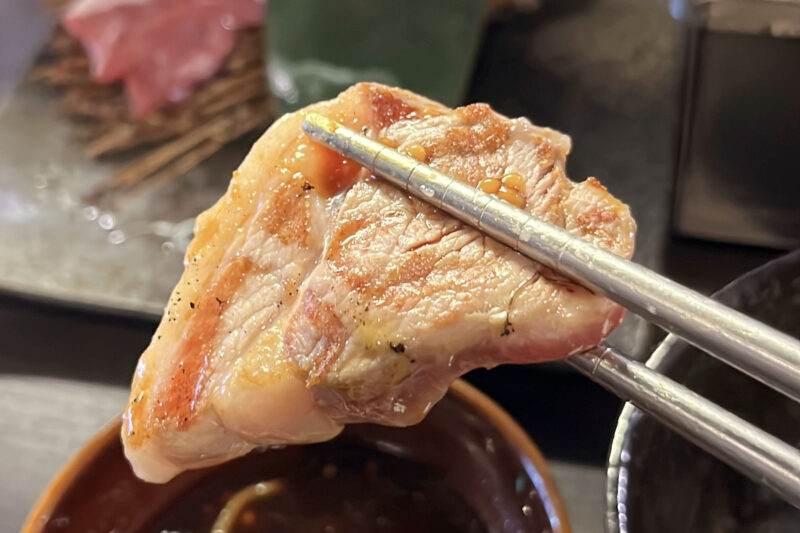 川口 カウンター焼肉 肉松