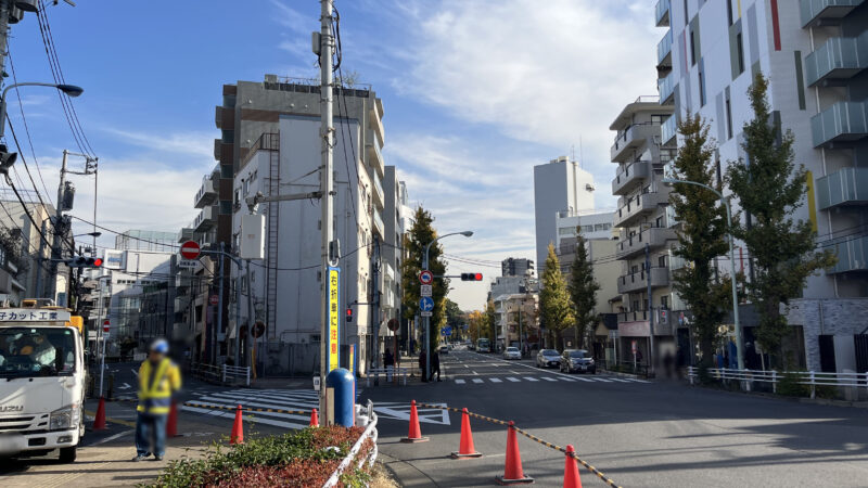 王子 富国生命王子営業所 ファミリーマート王子本町一丁目店