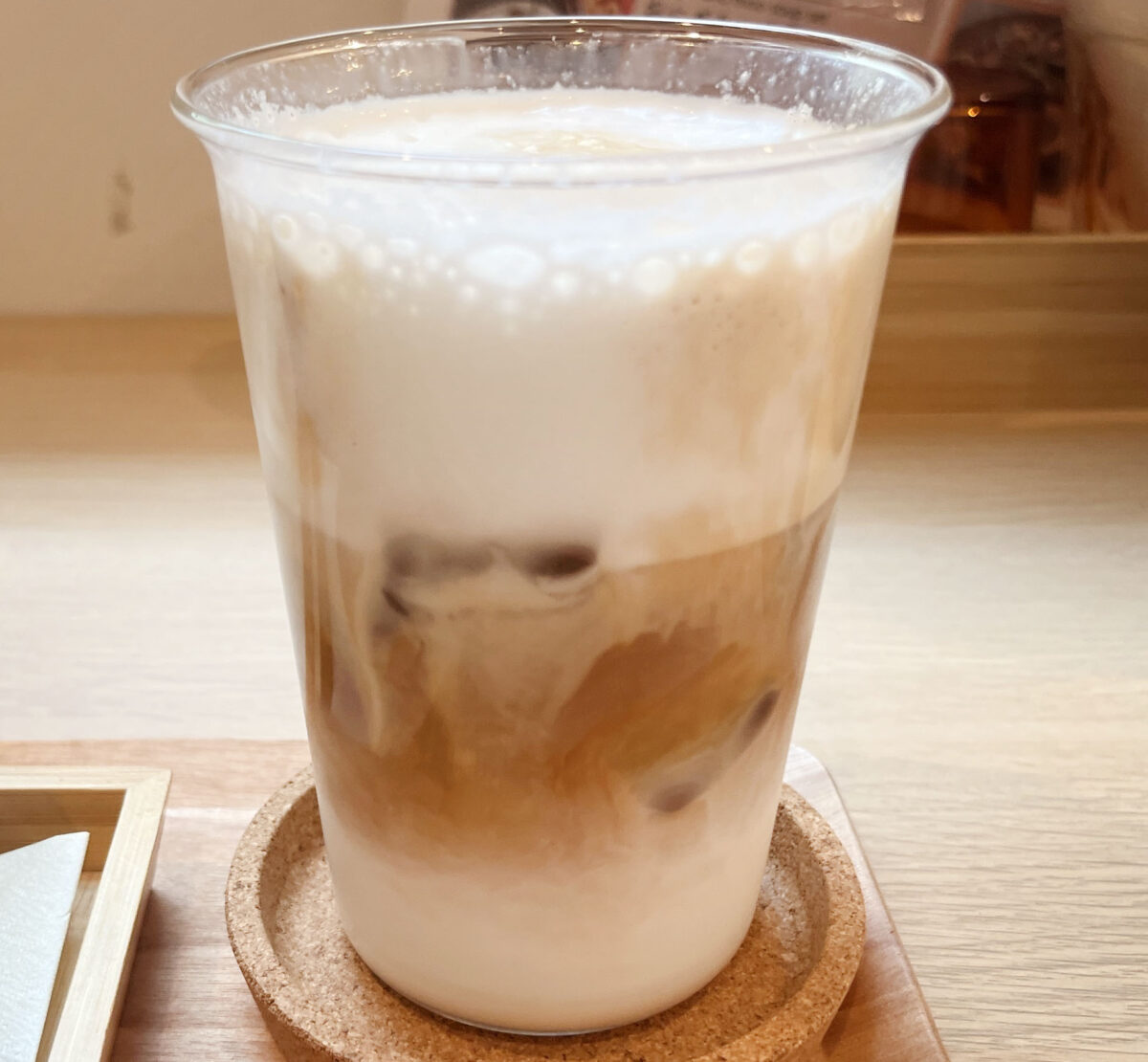十条 しろいあお