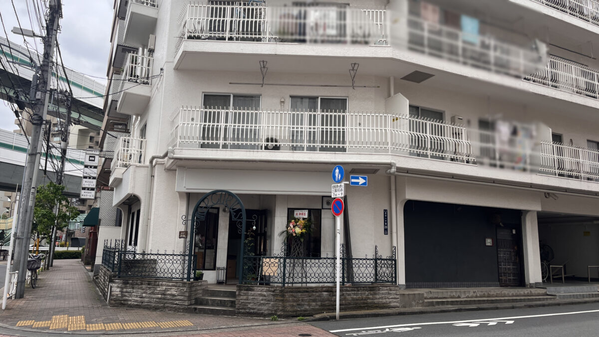 王子 スコーンとスープのお店 Lutris ルトリス