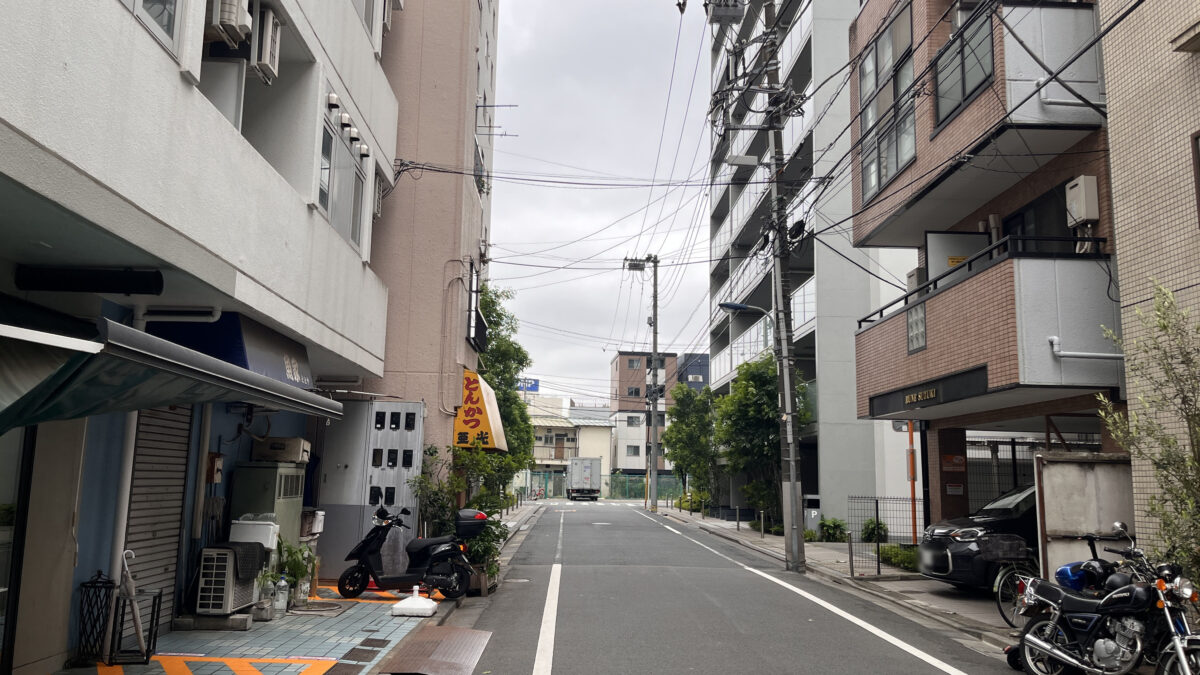 赤羽南 肉とホル。
