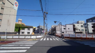尾久駅前