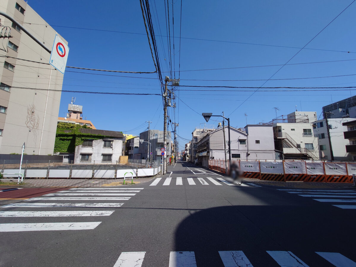 尾久駅前
