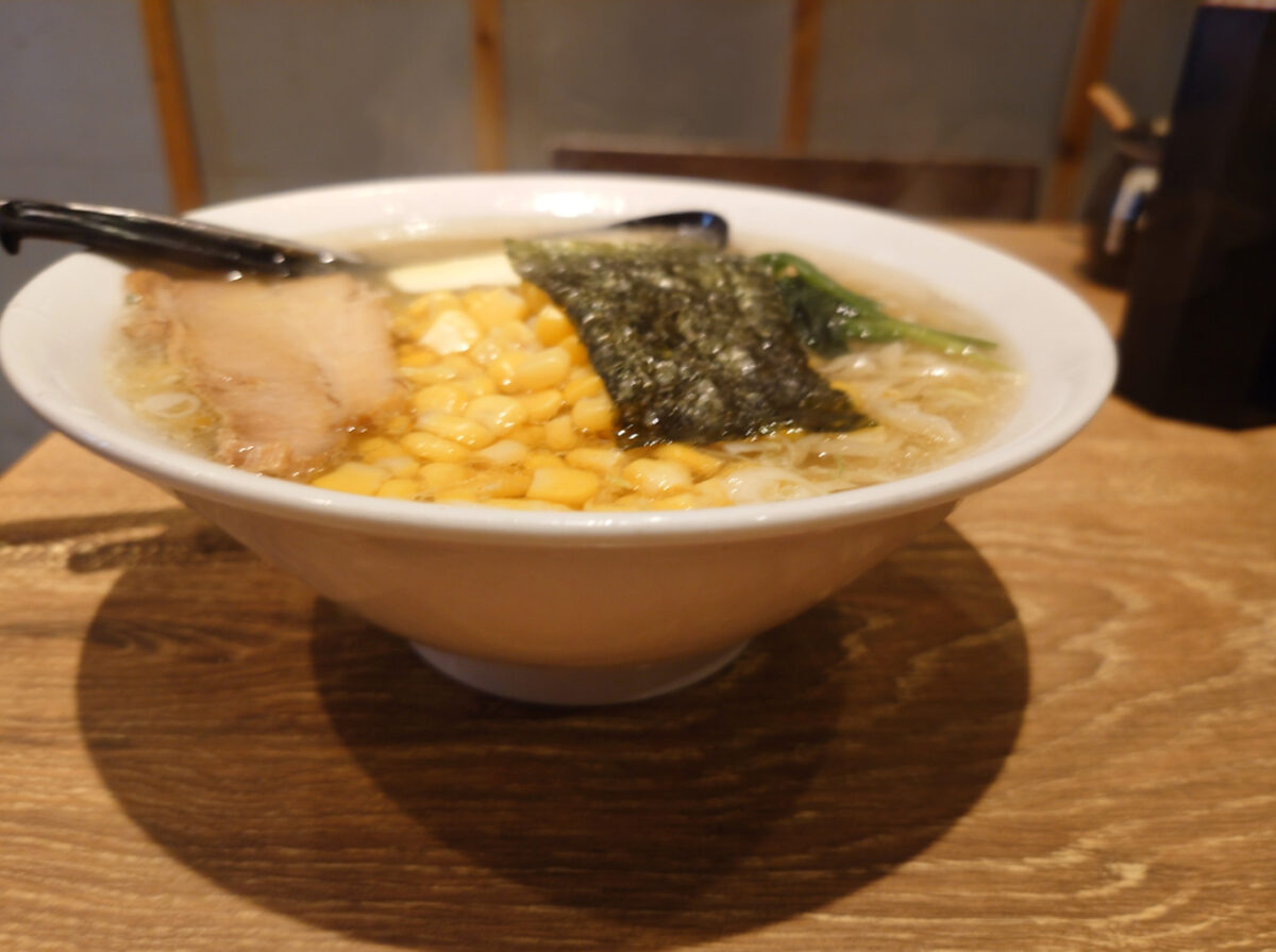 赤羽 とんや 塩コーンバター