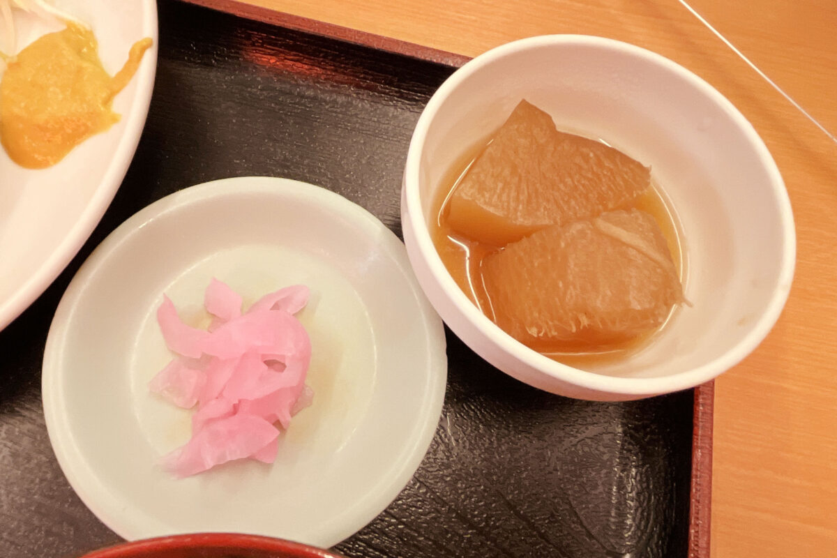 三忠食堂　赤羽