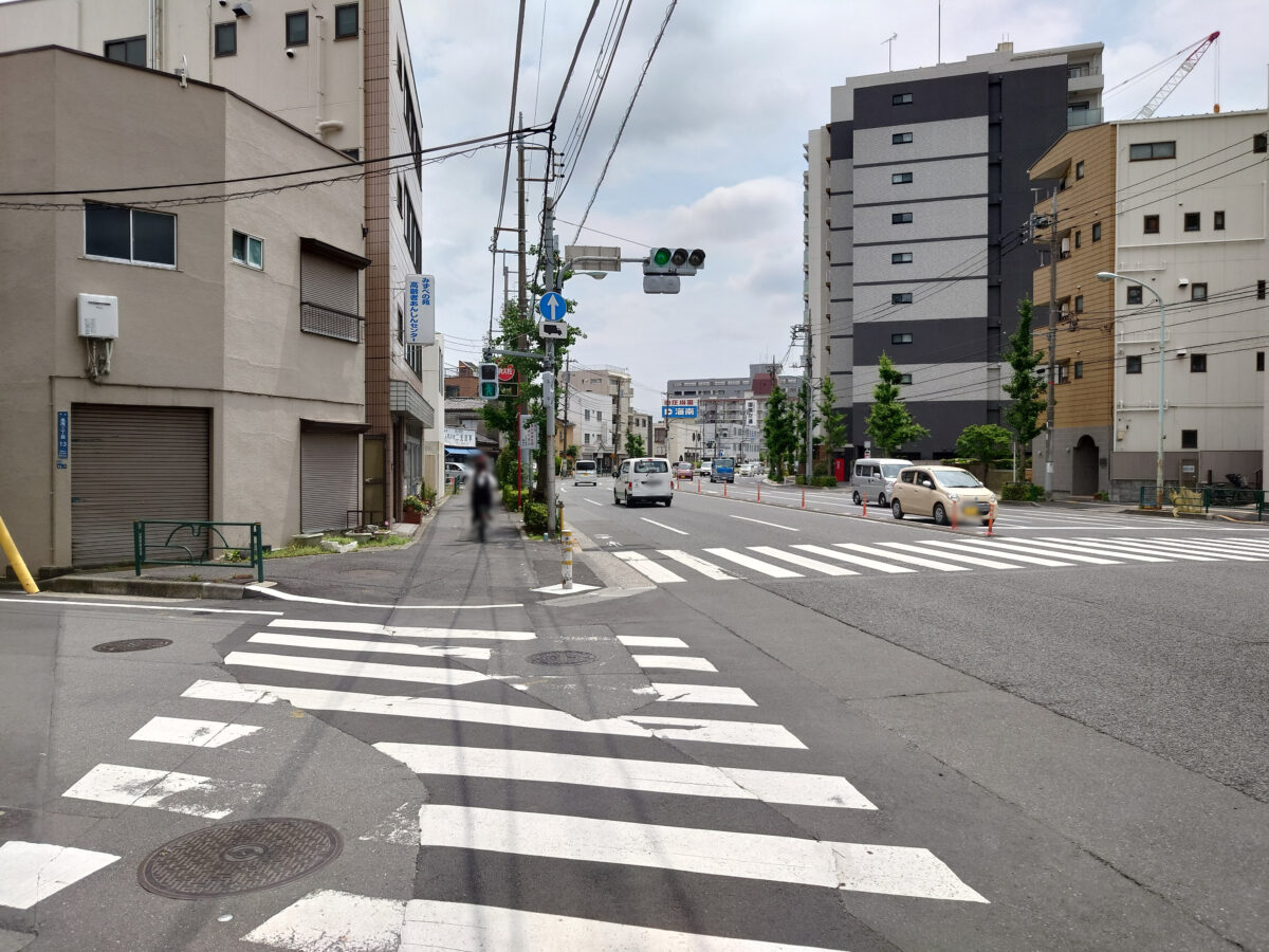 ミニストップ志茂駅前店