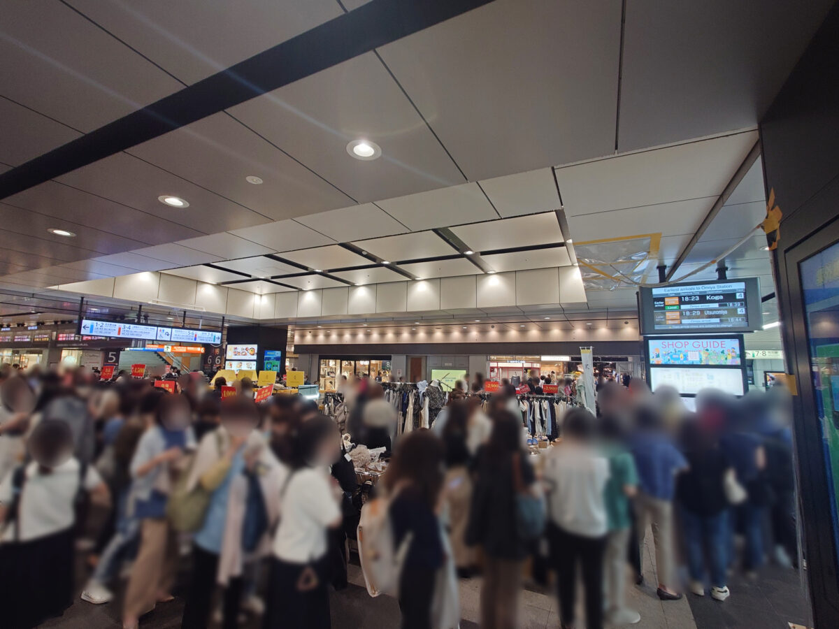赤羽駅構内