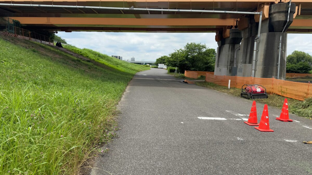 荒川岩淵関緑地ドッグラン