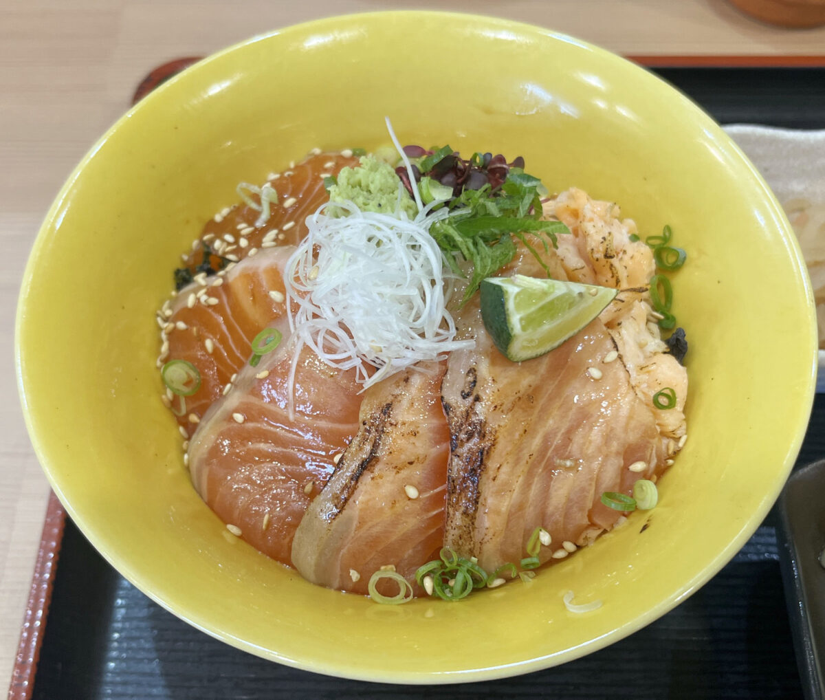 田端 三島屋丼