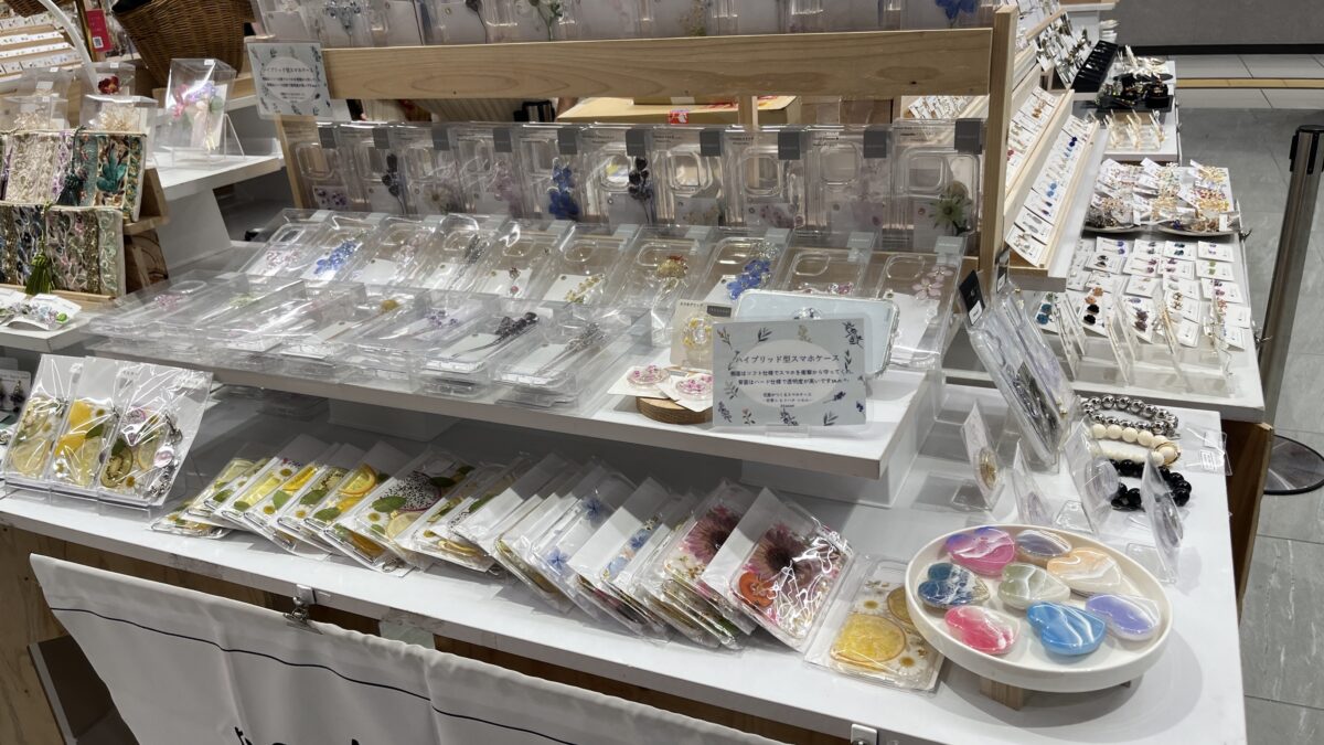 エキュート赤羽みなみ ヨリミチ広場