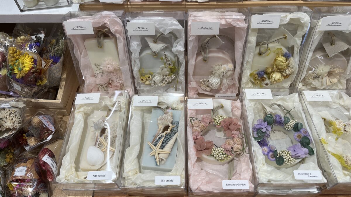 エキュート赤羽みなみ ヨリミチ広場