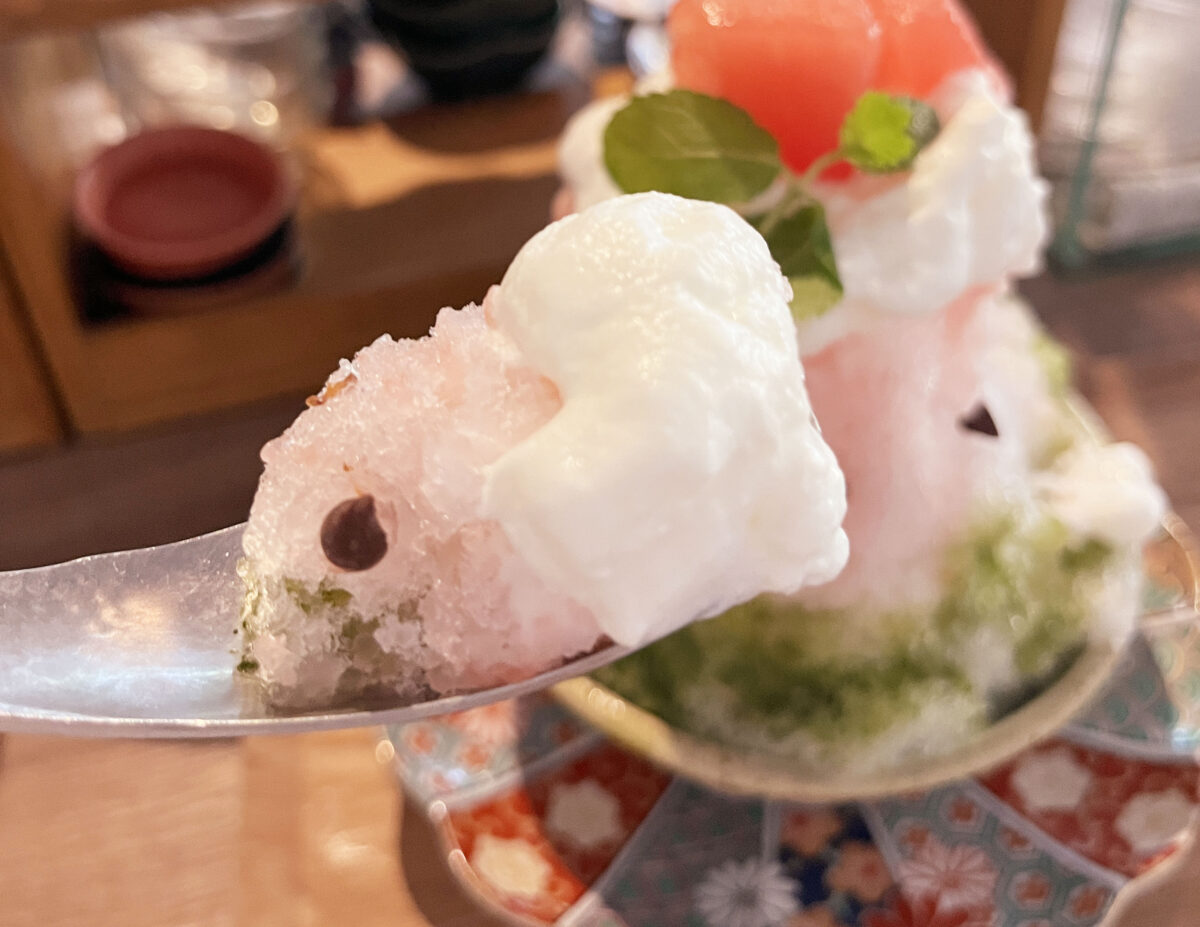 氷屋ハチ　赤羽
