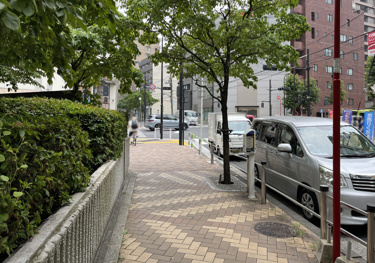 氷屋ハチ　赤羽