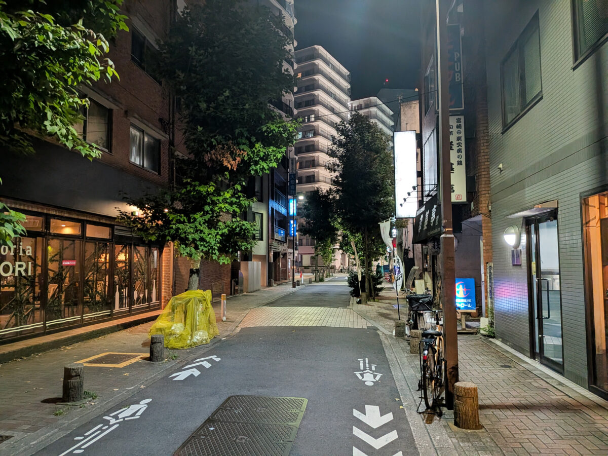 王子 居酒屋「みちしるべ」