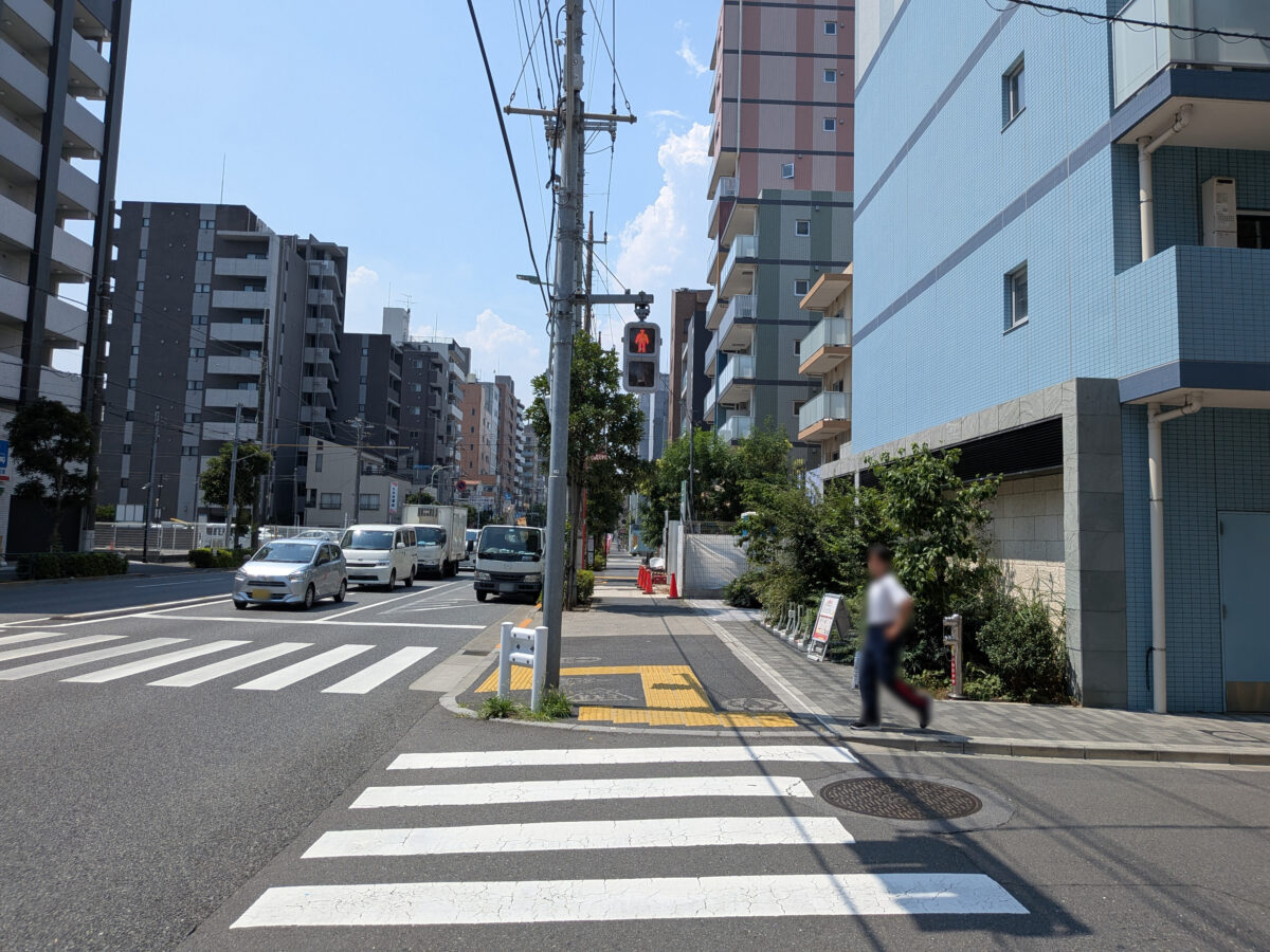 スギ薬局田端新町店
