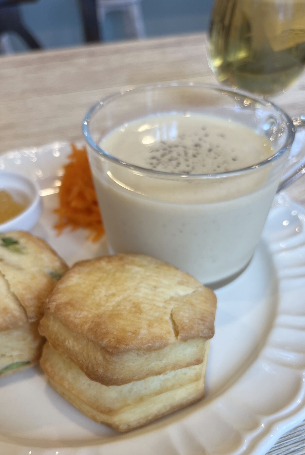 王子 スコーンとスープのお店 Lutris ルトリス