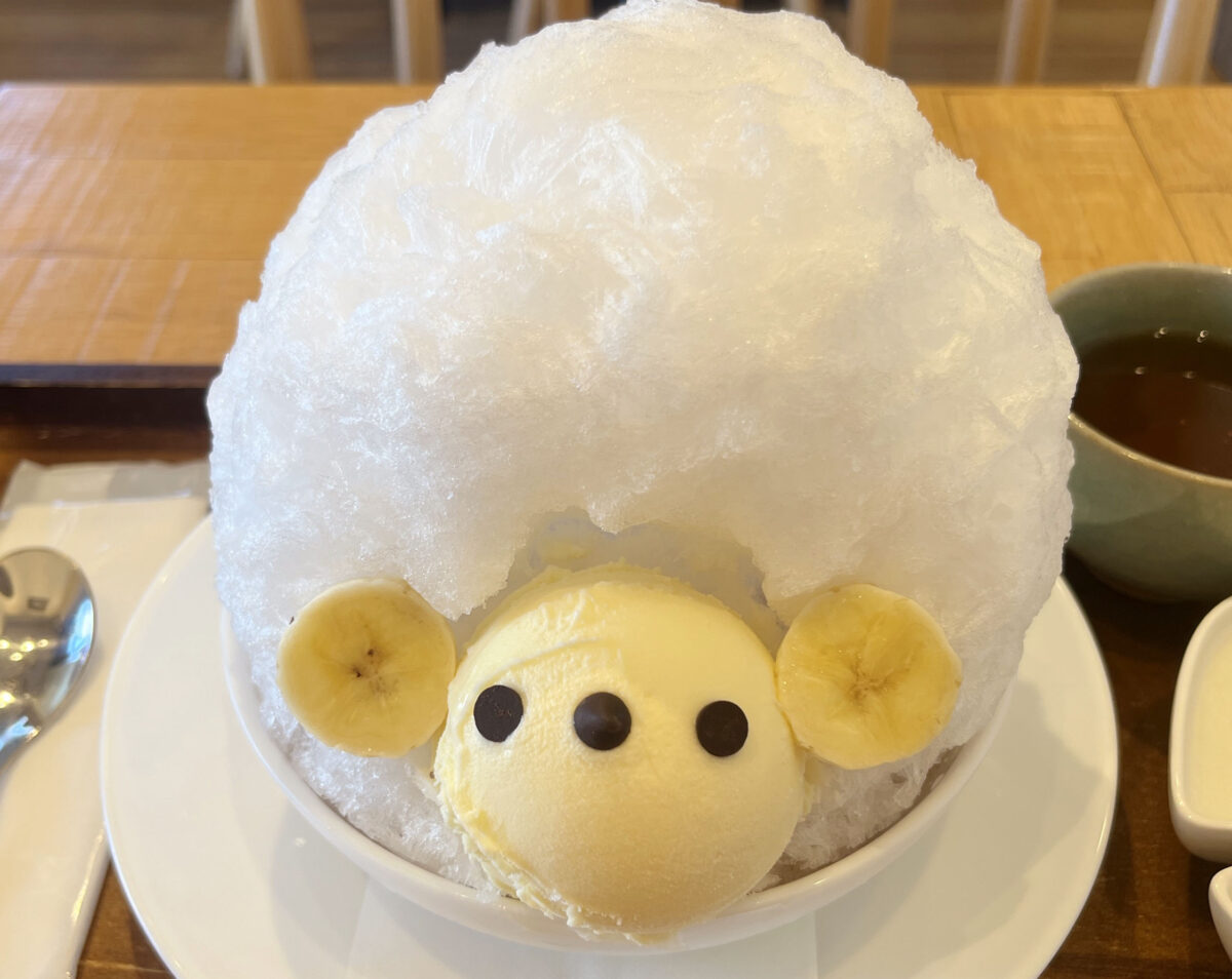 北赤羽 AkabaneCaféにじいろのひつじ