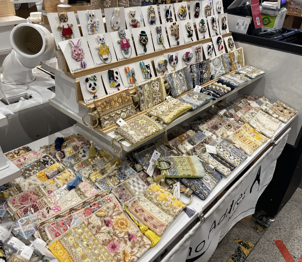 エキュート赤羽きた ヨリミチ広場