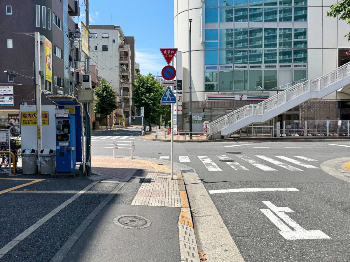 赤羽　ハチタイニ