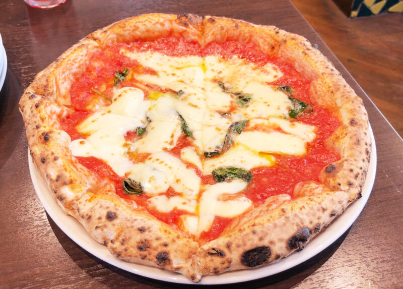 魚イタリアンピザとパスタ