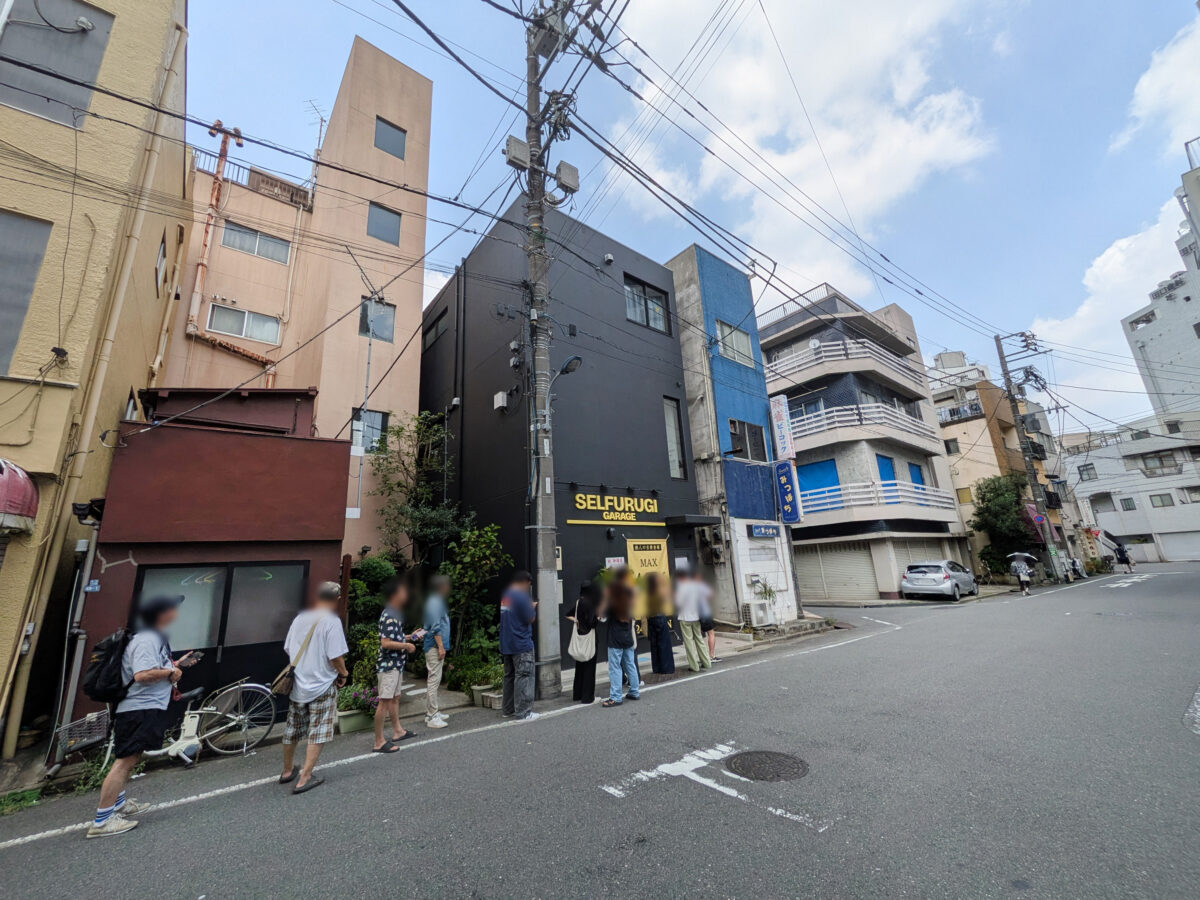 無人古着倉庫SELFURUGI GARAGE 赤羽