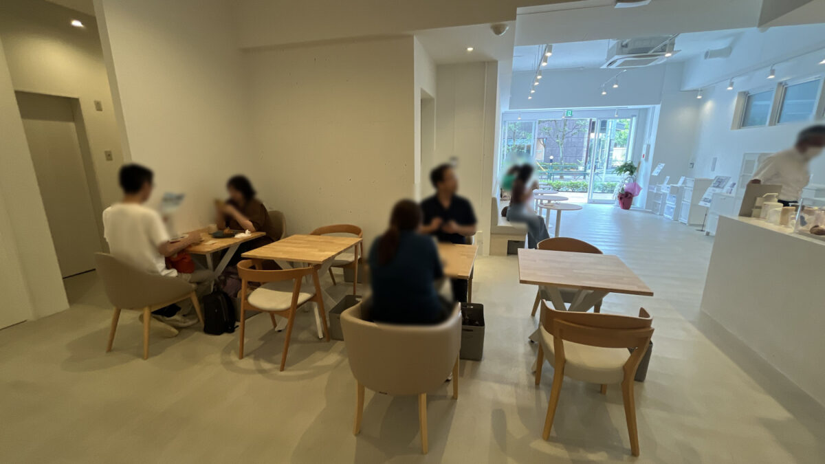 赤羽 Fits World Cafe