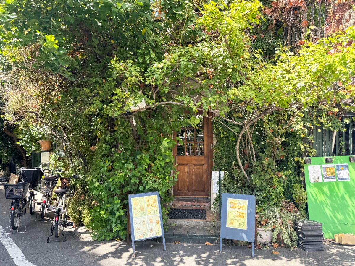 エリーズカフェ