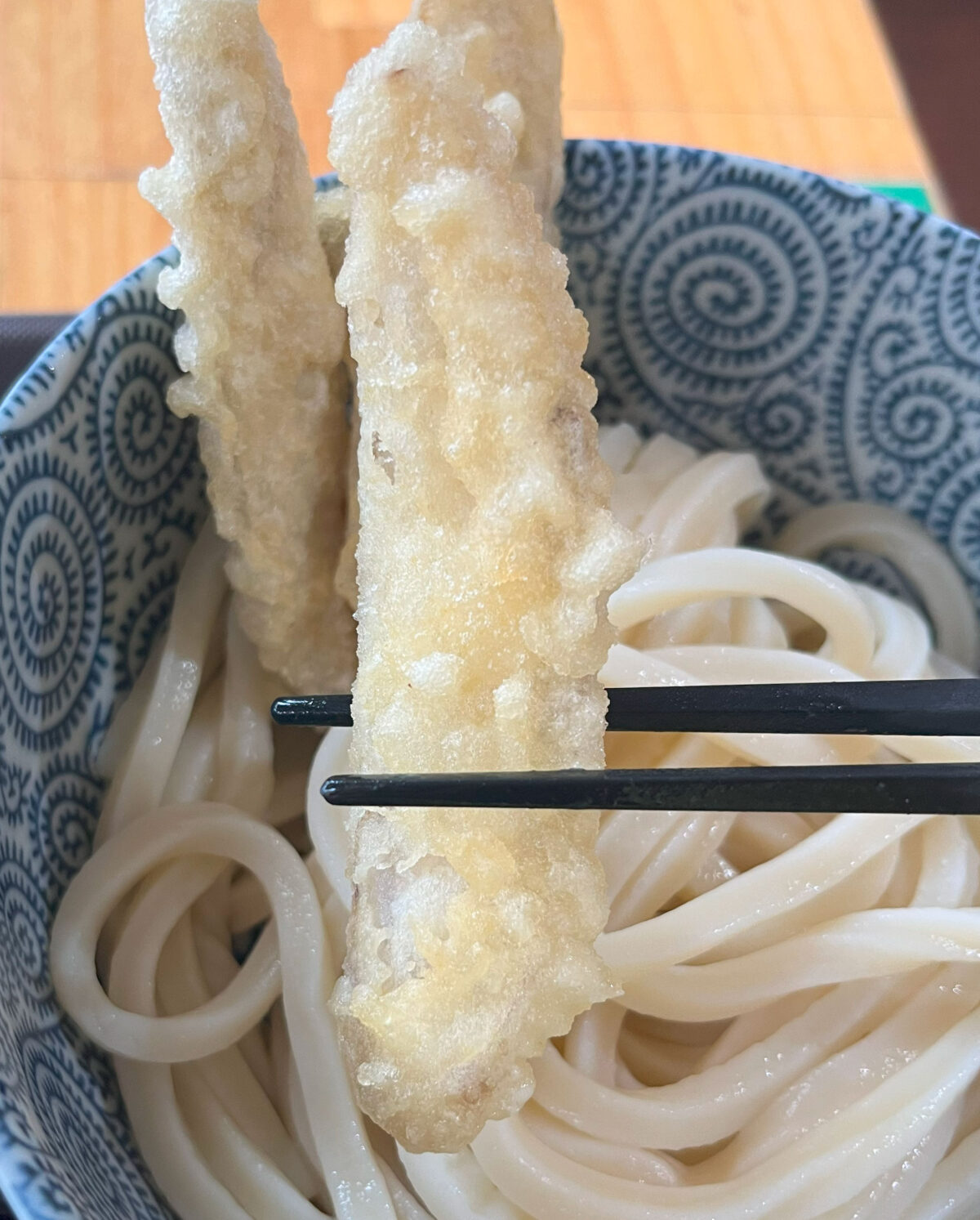 赤羽 うずまき 鶏ごぼうつけうどん
