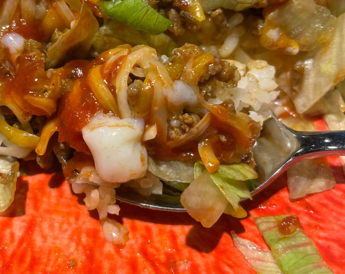 王子 琉球居酒屋クオッカ タコライス