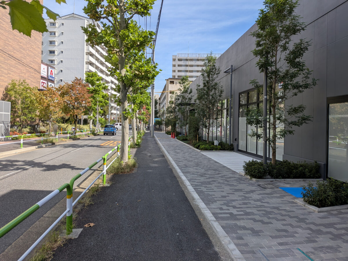 しらゆり薬局　赤羽店