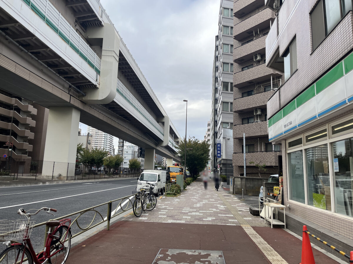 ファミリーマート 滝野川五丁目店