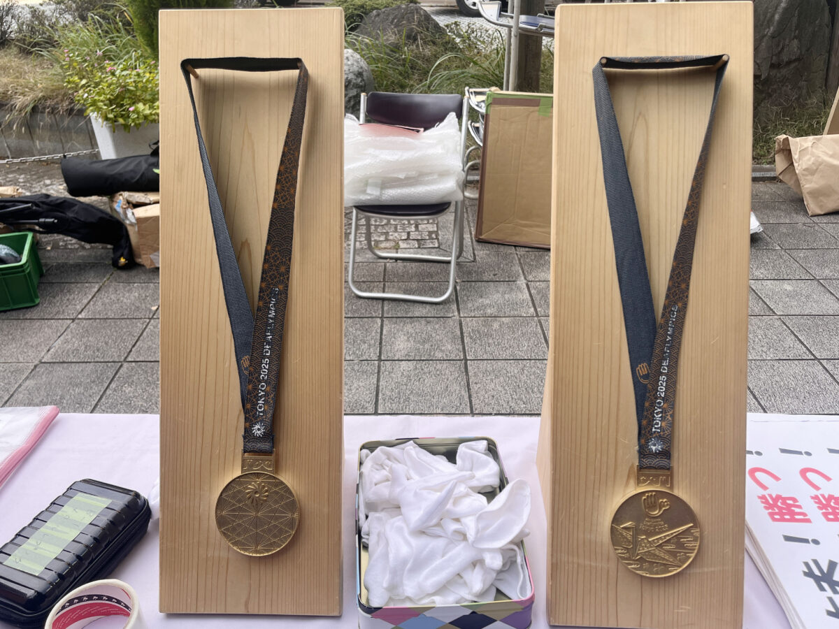 北区 デフリンピックPRキャラバンカー