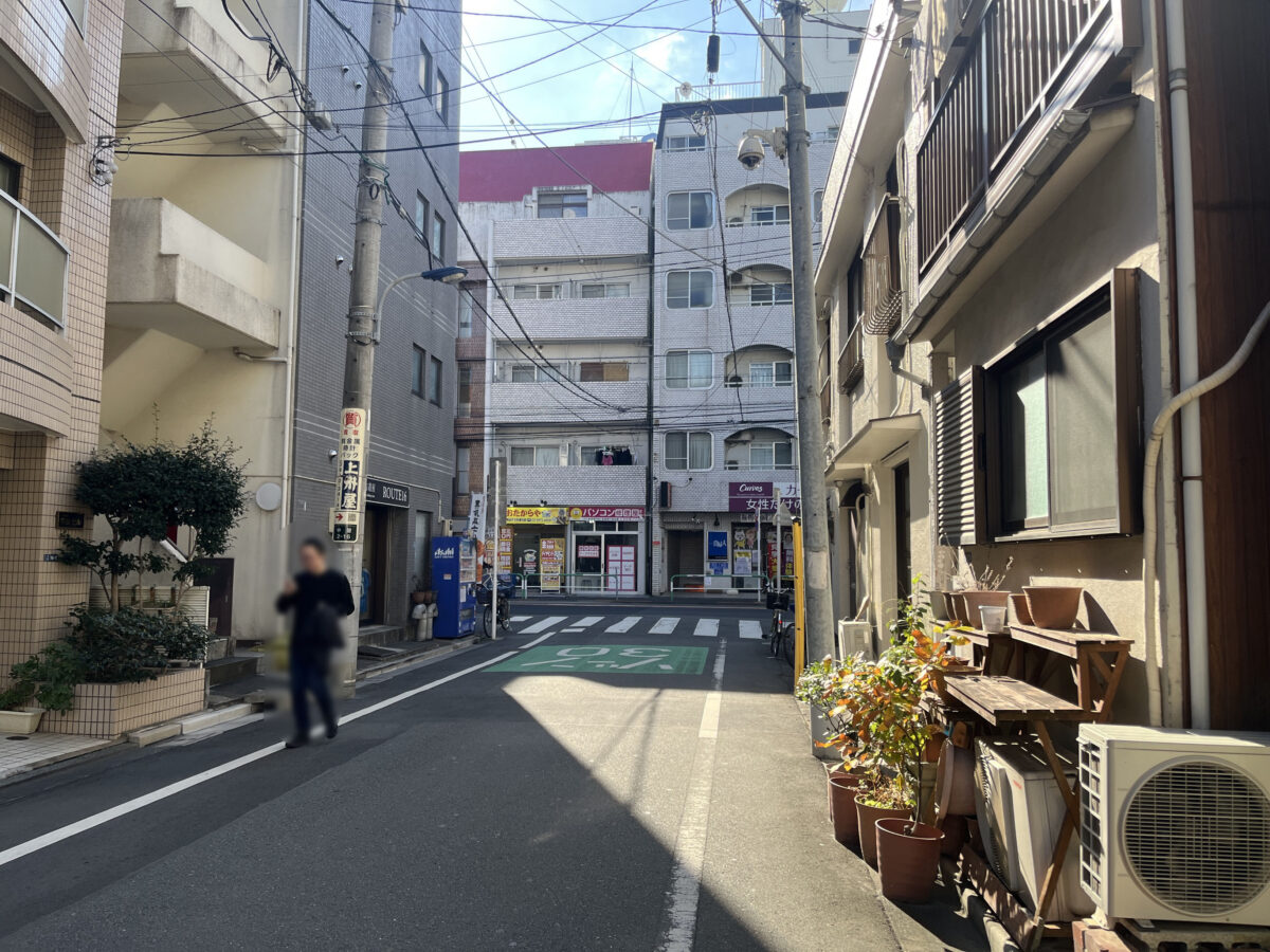 駒込 コインランドリー ピエロ