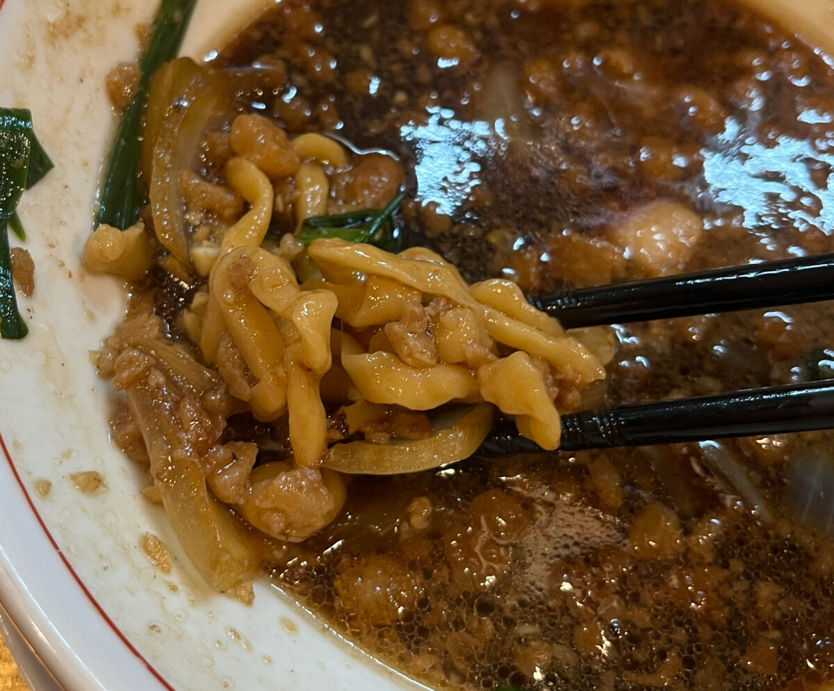 王子 八重桜 スタミナニンニク醤油ラーメン