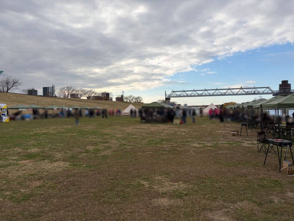 赤羽 荒川土手 リバーサイドフェス