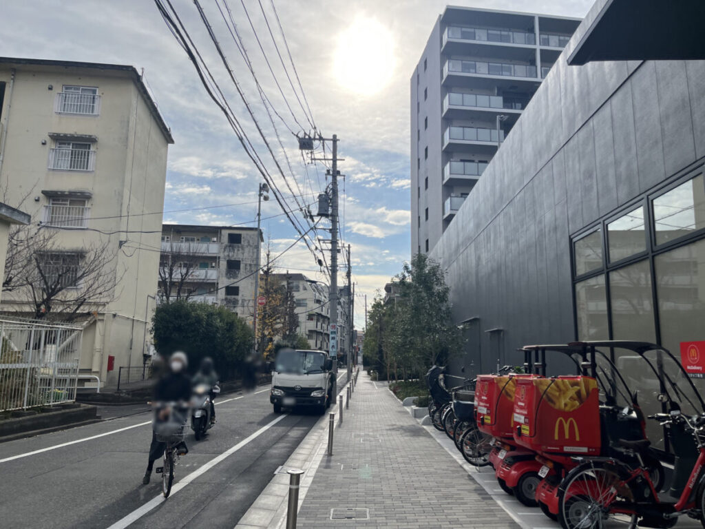 神谷 マクドナルド 赤羽神谷店