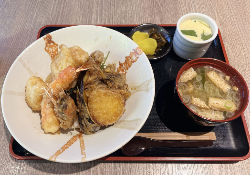 赤羽 カドナシヤ