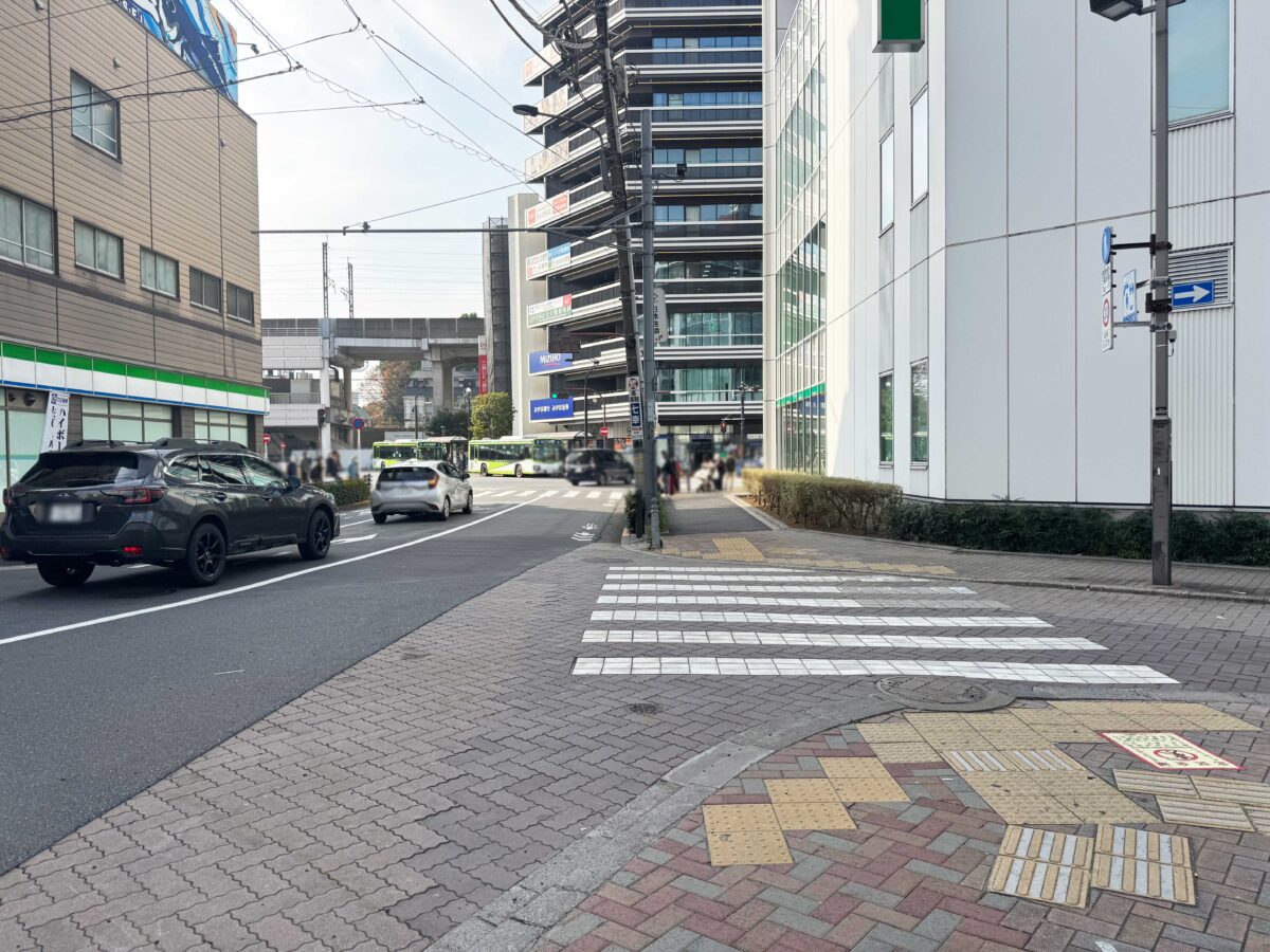 王子　回転寿司 飛鳥