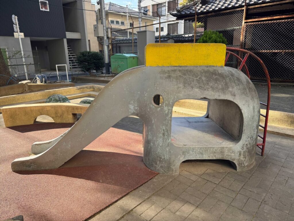 旧古河庭園児童遊園