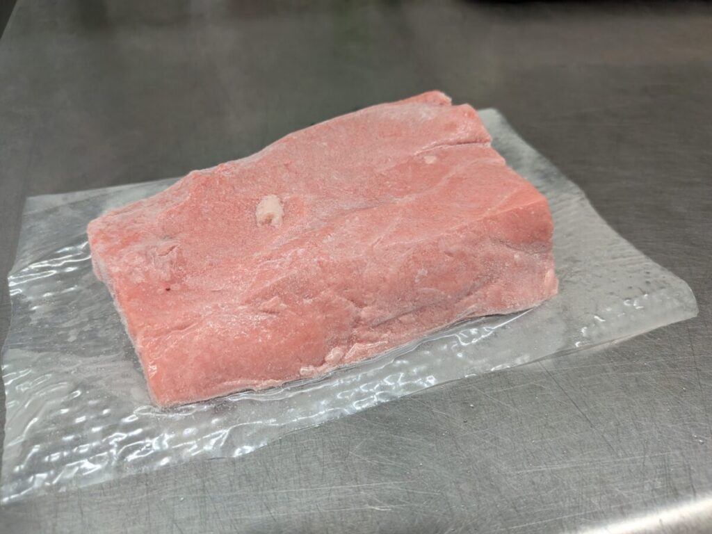 赤羽国産本マグロのワンコイン直売品