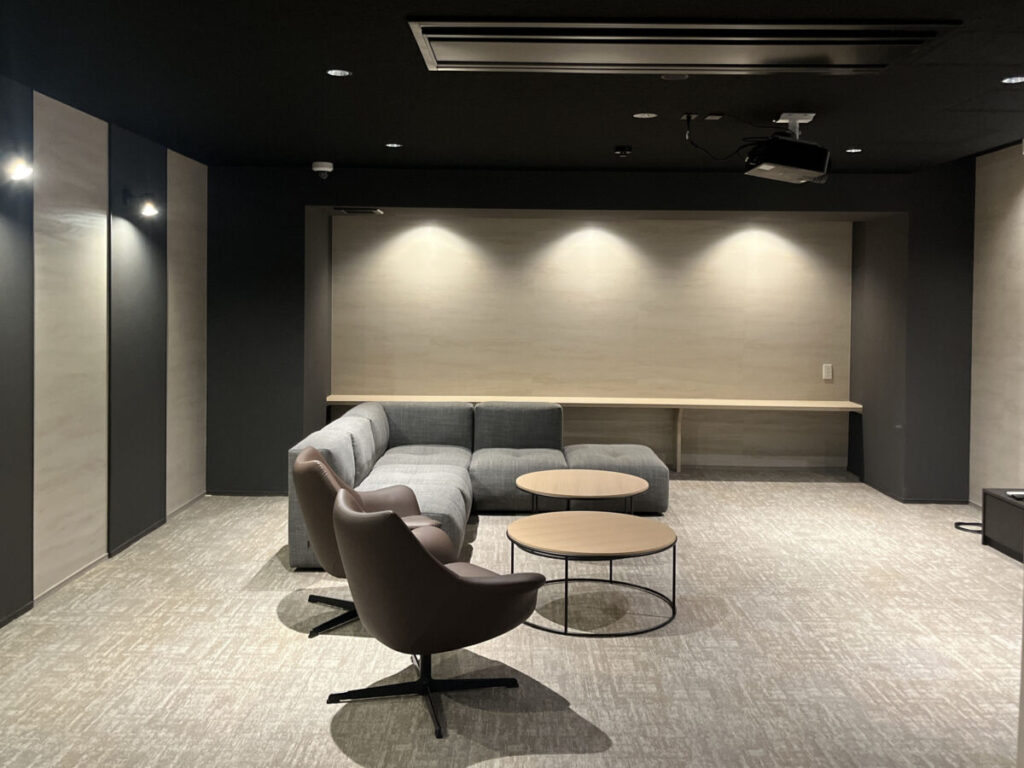 神谷 ロイヤルパーク赤羽ノース