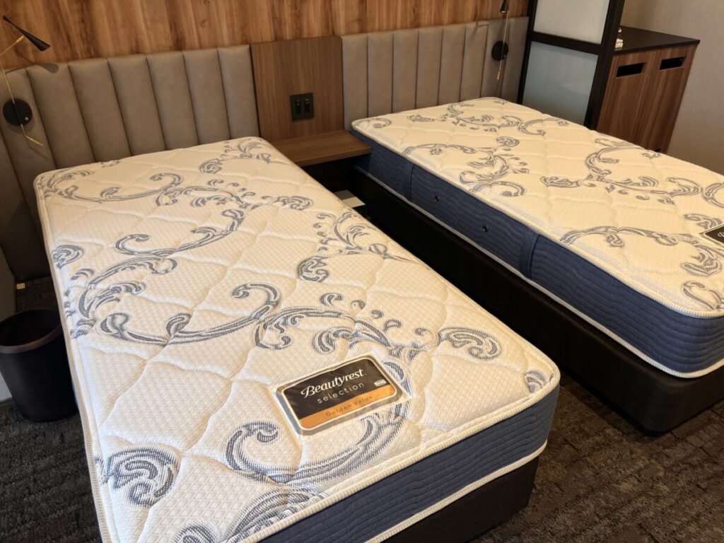 神谷 ロイヤルパーク赤羽ノース