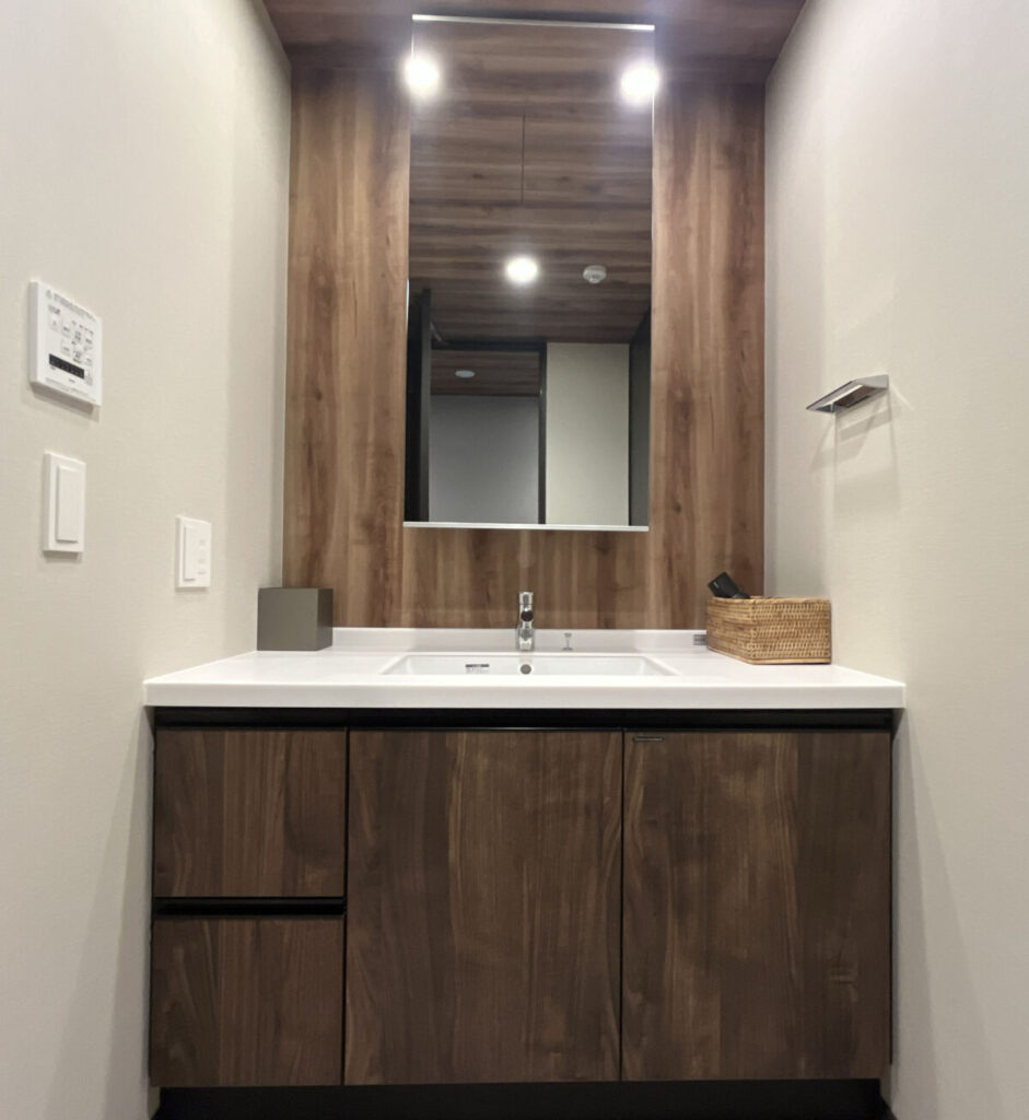 神谷 ロイヤルパーク赤羽ノース