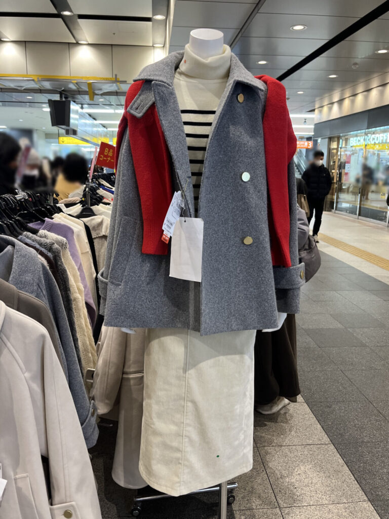 エキュート赤羽きた ヨリミチ広場