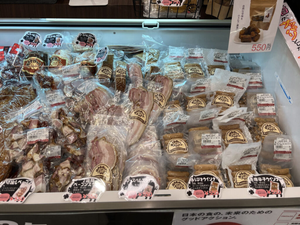 エキュート赤羽ヨリミチ広場 みなみ