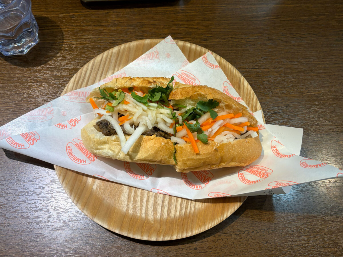 東十条 バインミーサンドイッチ 牛焼肉バインミー