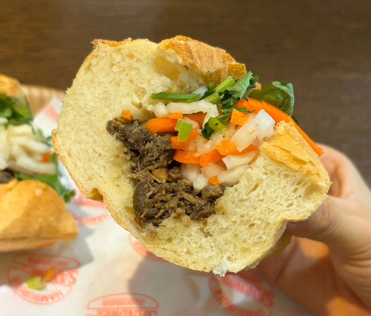 東十条 バインミーサンドイッチ 牛焼肉バインミー